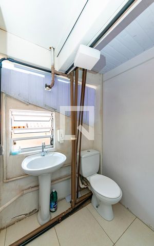 Casa à venda com 549m², 6 quartos e 5 vagas Casa à venda com 549m², 6 quartos e 5 vagasEscritorio 2 - entrada individual