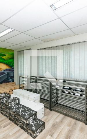 Casa à venda com 549m², 6 quartos e 5 vagas Casa à venda com 549m², 6 quartos e 5 vagasEscritorio 1 - entrada individual