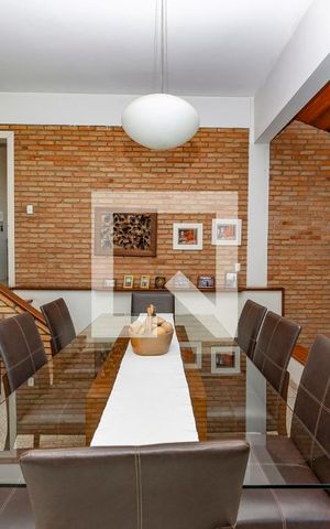 Casa à venda com 549m², 6 quartos e 5 vagas Casa à venda com 549m², 6 quartos e 5 vagasSala 2