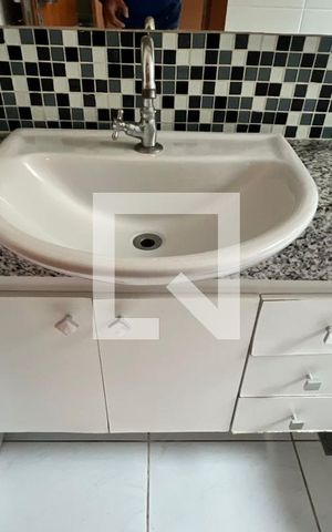 Apartamento à venda com 80m², 3 quartos e 3 vagas Apartamento à venda com 80m², 3 quartos e 3 vagasBanheiro