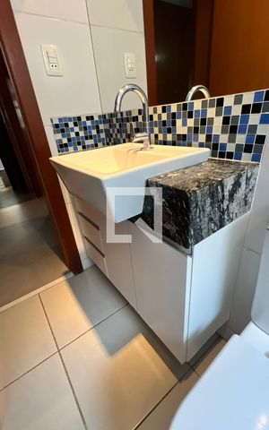 Apartamento à venda com 80m², 3 quartos e 3 vagas Apartamento à venda com 80m², 3 quartos e 3 vagasBanheiro 2