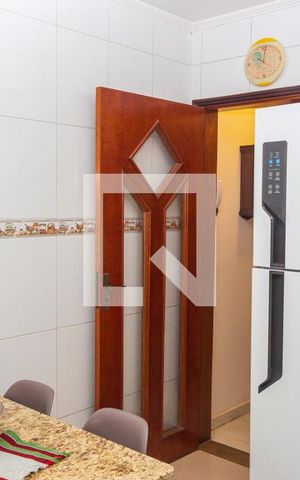 Casa à venda com 120m², 2 quartos e 2 vagas Casa à venda com 120m², 2 quartos e 2 vagasCozinha
