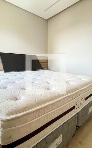 Apartamento à venda com 147m², 3 quartos e 3 vagas Apartamento à venda com 147m², 3 quartos e 3 vagasSuíte