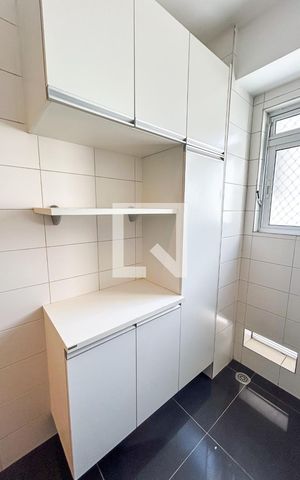 Apartamento à venda com 147m², 3 quartos e 3 vagas Apartamento à venda com 147m², 3 quartos e 3 vagasÁrea de Serviço