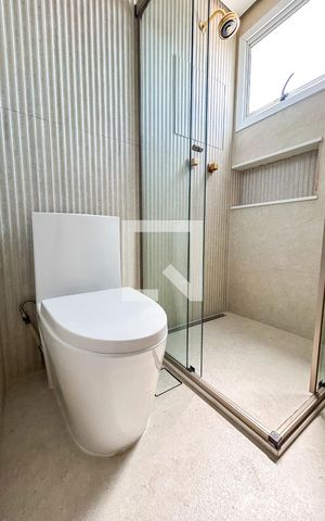 Apartamento à venda com 147m², 3 quartos e 3 vagas Apartamento à venda com 147m², 3 quartos e 3 vagasBanheiro da Suíte