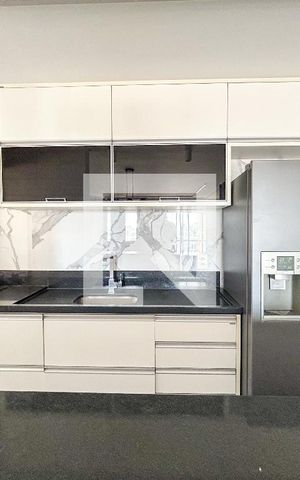 Apartamento à venda com 147m², 3 quartos e 3 vagas Apartamento à venda com 147m², 3 quartos e 3 vagasCozinha