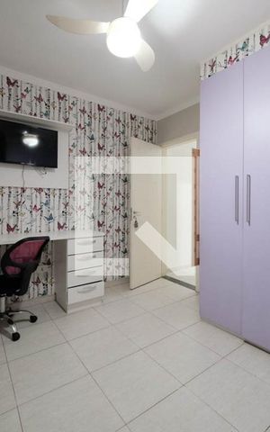 Casa à venda com 165m², 3 quartos e 5 vagasQuarto 1