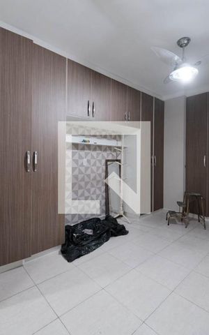 Casa à venda com 165m², 3 quartos e 5 vagasSuíte