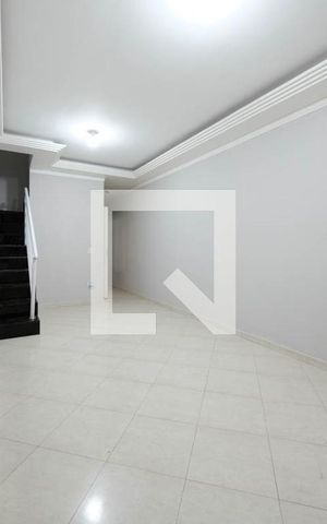 Casa à venda com 165m², 3 quartos e 5 vagasSala