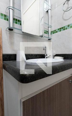 Casa à venda com 165m², 3 quartos e 5 vagasBanheiro