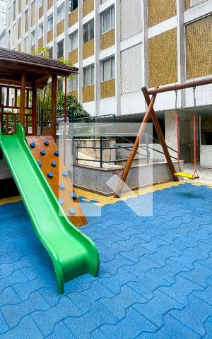 Apartamento para alugar com 151m², 3 quartos e 1 vaga Apartamento para alugar com 151m², 3 quartos e 1 vagaÁrea comum - Playground