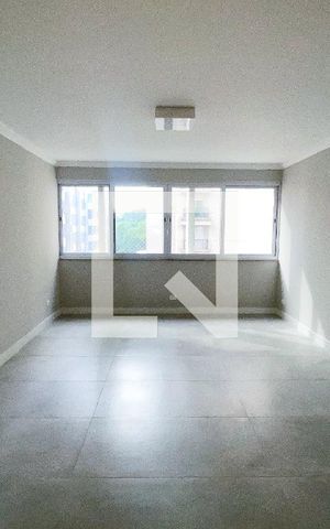 Apartamento para alugar com 151m², 3 quartos e 1 vaga Apartamento para alugar com 151m², 3 quartos e 1 vagaSala