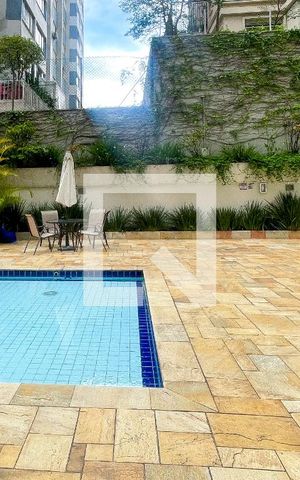 Apartamento para alugar com 151m², 3 quartos e 1 vaga Apartamento para alugar com 151m², 3 quartos e 1 vagaÁrea comum - Piscina
