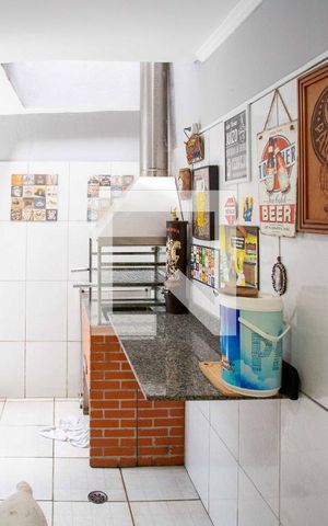 Casa à venda com 185m², 3 quartos e 2 vagasÁrea de Serviço