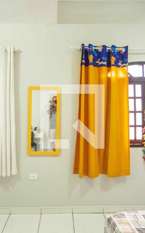 Casa à venda com 185m², 3 quartos e 2 vagasQuarto 1