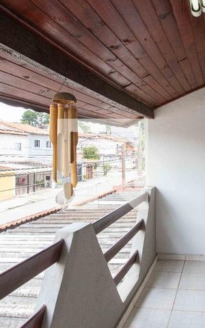 Casa à venda com 185m², 3 quartos e 2 vagasVaranda Da Suite