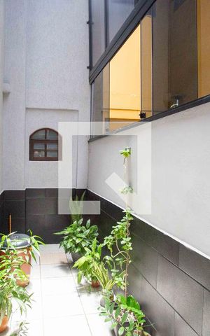 Casa à venda com 185m², 3 quartos e 2 vagasÁrea comum