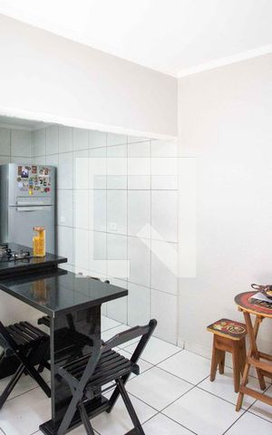 Casa à venda com 185m², 3 quartos e 2 vagasCozinha