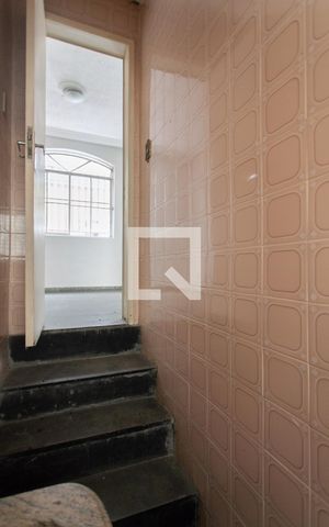 Casa para alugar com 100m², 3 quartos e 2 vagas Casa para alugar com 100m², 3 quartos e 2 vagasLavabo
