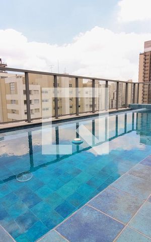 Studio à venda com 25m², 1 quarto e sem vaga Studio à venda com 25m², 1 quarto e sem vagaPiscina