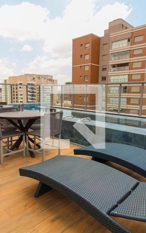 Studio à venda com 25m², 1 quarto e sem vaga Studio à venda com 25m², 1 quarto e sem vagaPiscina