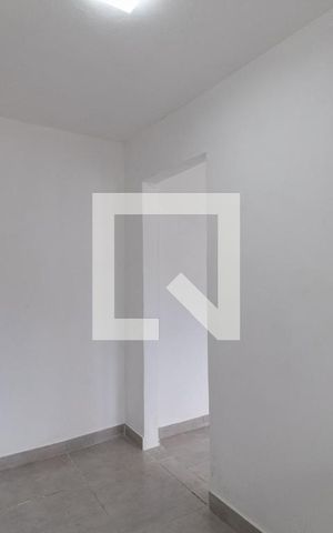 Casa para alugar com 70m², 2 quartos e 1 vagaÁrea de Serviço