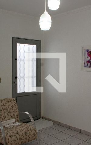 Casa à venda com 300m², 3 quartos e 4 vagasSALA
