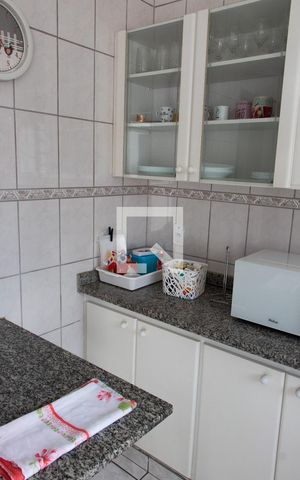 Casa à venda com 300m², 3 quartos e 4 vagasCOZINHA