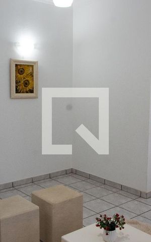 Casa à venda com 300m², 3 quartos e 4 vagasSALA