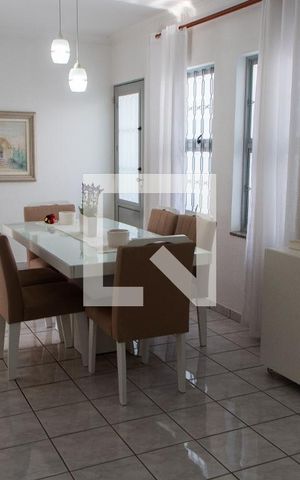 Casa à venda com 300m², 3 quartos e 4 vagasSALA DE JANTAR TÉRREO