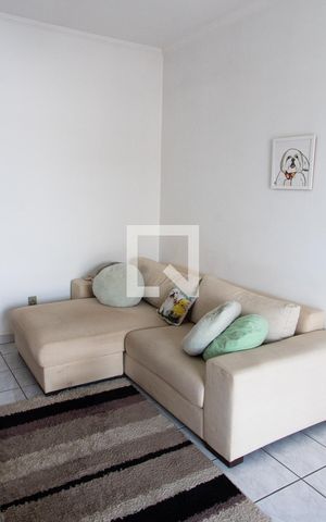 Casa à venda com 300m², 3 quartos e 4 vagasQUARTO 1 PISO SUPERIOR