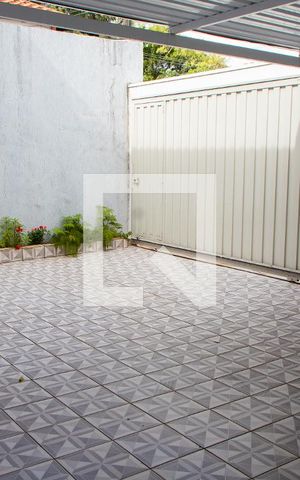 Casa à venda com 300m², 3 quartos e 4 vagasÁREA EXTERNA/GARAGEM PRINCIPAL FRENTE