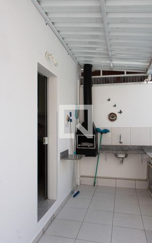 Casa à venda com 300m², 3 quartos e 4 vagasÁREA EXTERNA CHURRASQUEIRA