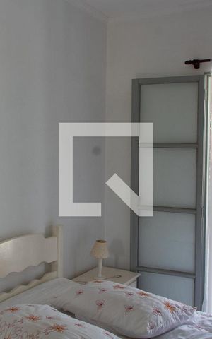 Casa à venda com 300m², 3 quartos e 4 vagasSUITE