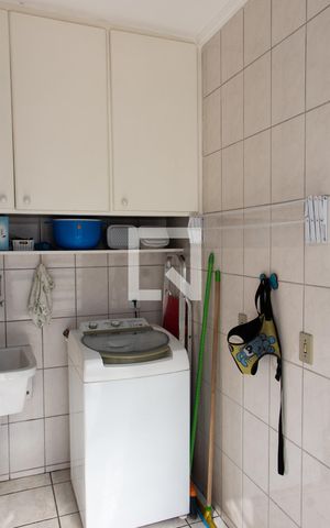 Casa à venda com 300m², 3 quartos e 4 vagasÁREA DE SERVIÇO