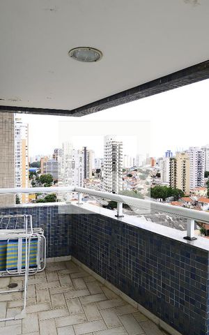 Apartamento à venda com 141m², 3 quartos e 3 vagasVaranda 