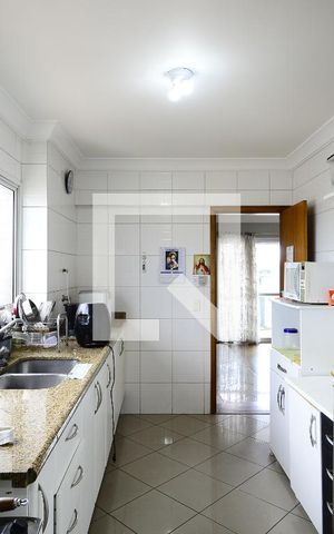 Apartamento à venda com 141m², 3 quartos e 3 vagasCozinha