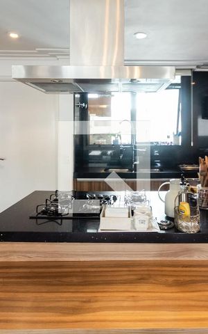 Apartamento para alugar com 125m², 2 quartos e 2 vagas Apartamento para alugar com 125m², 2 quartos e 2 vagasCozinha