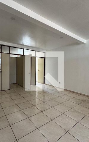 Apartamento à venda com 685m², 6 quartos e 3 vagasCasa2/ Sala 2