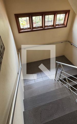 Apartamento à venda com 685m², 6 quartos e 3 vagasEscada