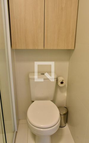 Studio para alugar com 26m², 0 quarto e sem vaga Studio para alugar com 26m², 0 quarto e sem vagaBanheiro/Studio