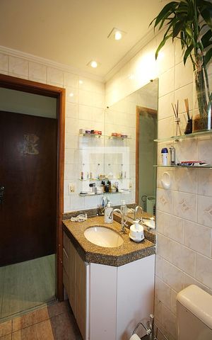 Apartamento para alugar com 70m², 1 quarto e 1 vagaQuarto 1 - Suíte Banheiro
