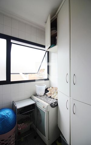 Apartamento para alugar com 70m², 1 quarto e 1 vagaÁrea de Serviço