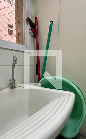 Apartamento à venda com 64m², 2 quartos e 1 vagaÁrea de Serviço