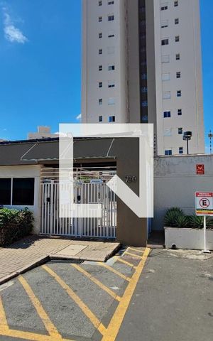 Apartamento à venda com 64m², 2 quartos e 1 vagaFachada do Condomínio