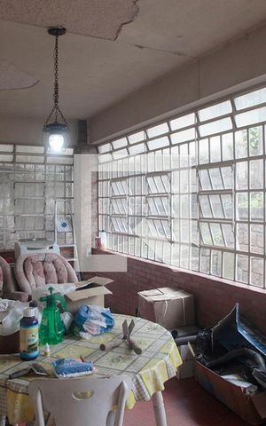Casa à venda com 260m², 3 quartos e 1 vagaÁrea de Serviço