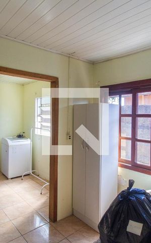 Casa à venda com 80m², 2 quartos e 1 vaga Casa à venda com 80m², 2 quartos e 1 vagaSuíte