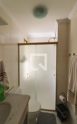 Apartamento à venda com 231m², 3 quartos e 2 vagas Apartamento à venda com 231m², 3 quartos e 2 vagasBanheiro