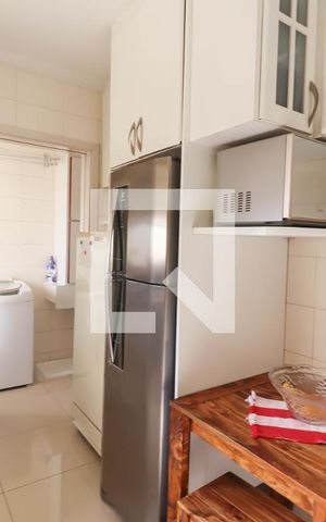 Apartamento à venda com 231m², 3 quartos e 2 vagas Apartamento à venda com 231m², 3 quartos e 2 vagasCozinha