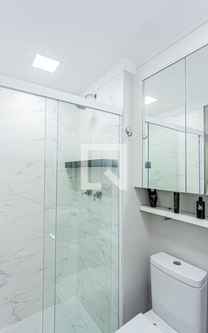 Apartamento para alugar com 117m², 3 quartos e 2 vagas Apartamento para alugar com 117m², 3 quartos e 2 vagasBanheiro suite 2